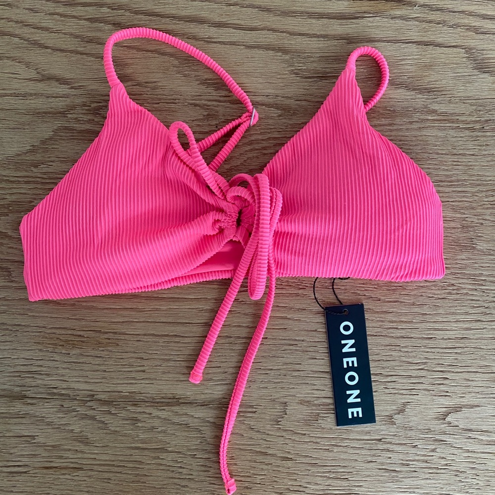 One one  swim top size Medium Pink